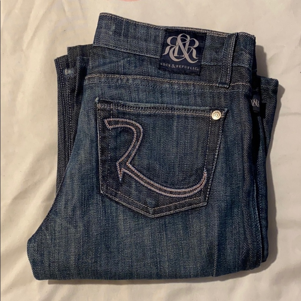 🔥SALE🔥 6/$25⚡️Rock and Republic Flare Jeans✨